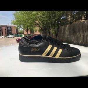 Deadstock Adidas 35th Anniversary Superstars